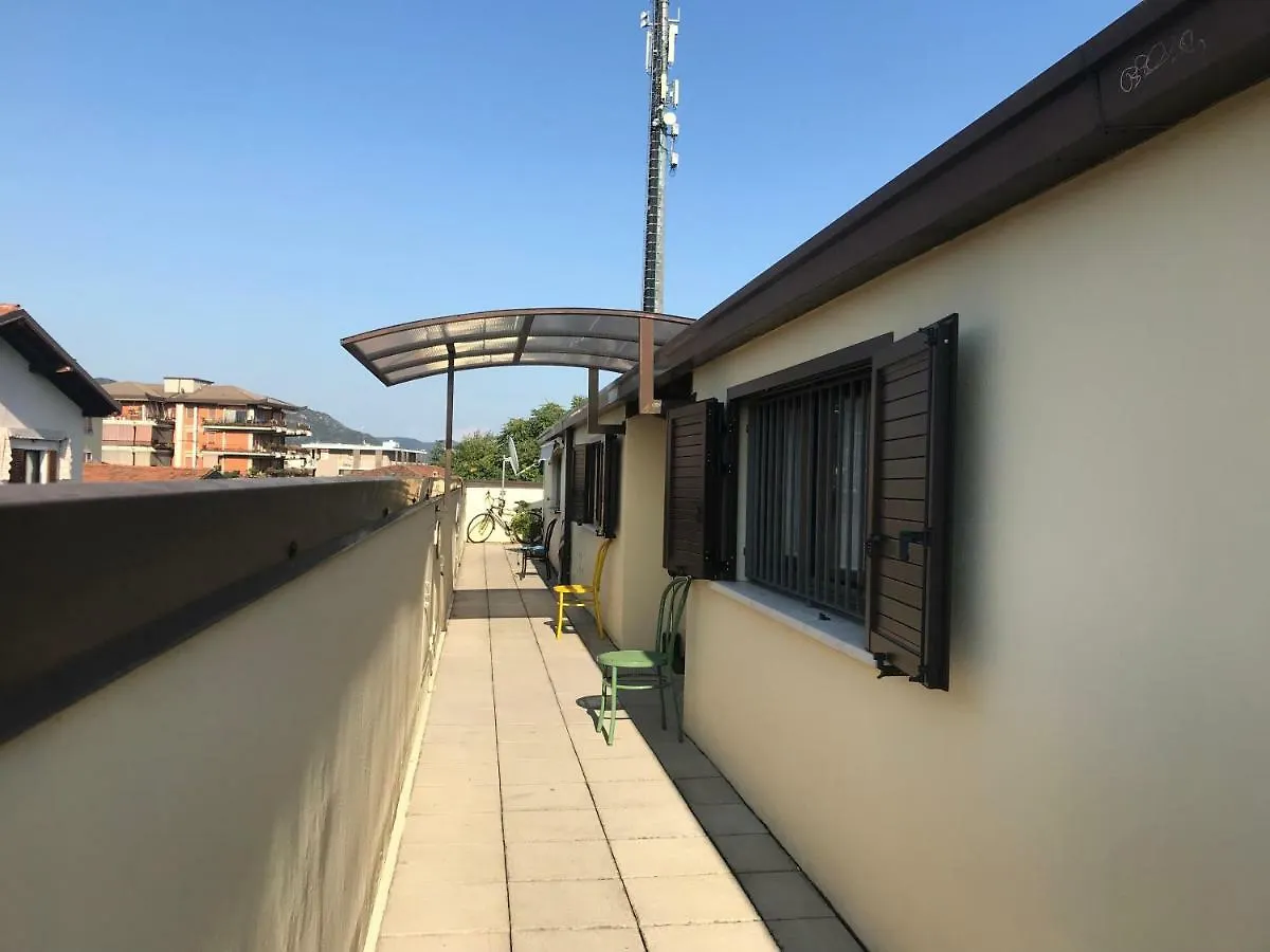 Mansardine Metropolitane Apartment Brescia